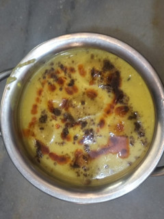 कड़ी (kadhi recipe in Hindi) रेसिपी मुख्य फोटो