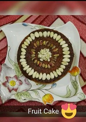A picture of Fruit cake.