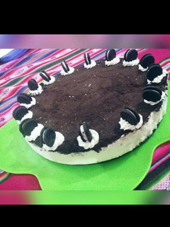 Una foto de Cheesecake de Oreo sin horno! Toda una delicia y suave 😙