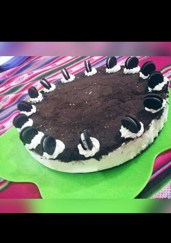 Una foto de Cheesecake de Oreo sin horno! Toda una delicia y suave 😙