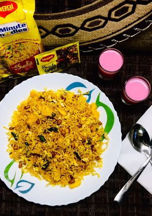 મેગી કુરકુરા ચેવડા (Maggi Kurkura Chevdo Recipe in Gujarati) રેસીપી મુખ્ય ફોટો