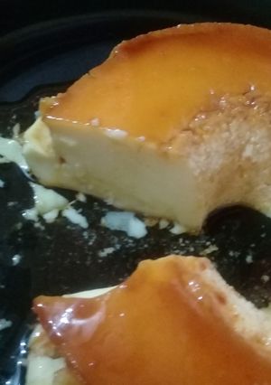 Una foto de FLAN CASERO😋