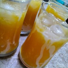 A picture of Tops mango juice.