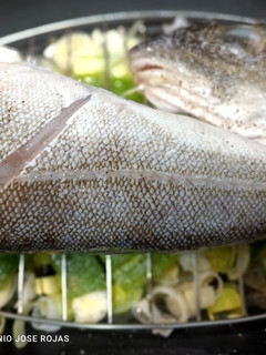 Una foto de Cola de bacalao al horno