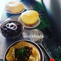 A picture of Spicy Amritsari Pindi Choley.