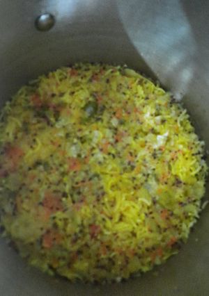नमकीन चावल (namkeen chawal recipe in Hindi) रेसिपी मुख्य फोटो