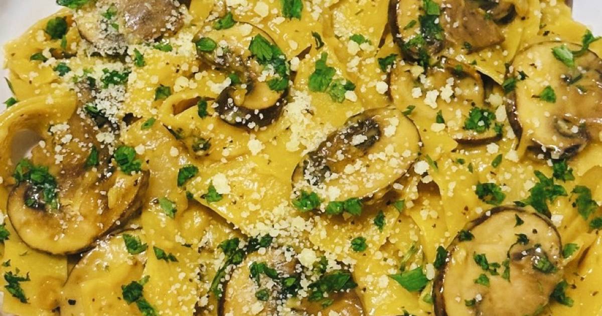 Mushroom Stroganoff with Pappardelle Recipe by k. Cookpad