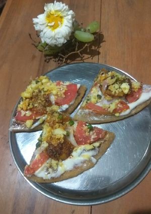 A picture of Rotizza - Roti + Pizza.