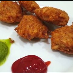A picture of Potato chicken Laccha pakoda Recipe.
