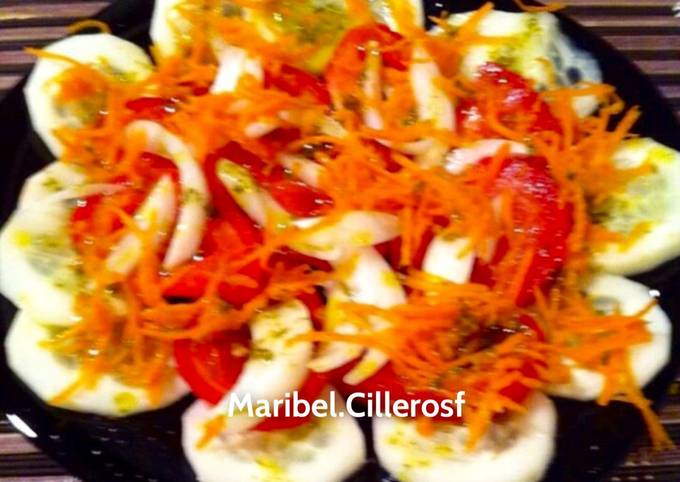 Ensalada Blanca Y Roja Receta De Maribel Cillerosf Cookpad