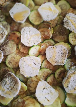 Une photo de Tarte tomate / courgettes / chèvre