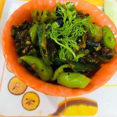 A picture of Bhindi Capsicum Masala.