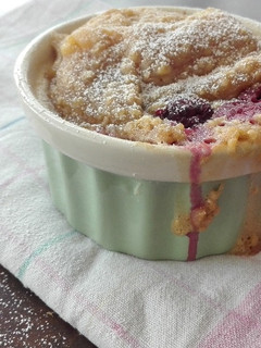 Mikrós málnás süti recept fotója