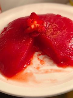 Una foto de Gelatina de fresa natural🍓