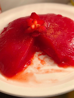 Una foto de Gelatina de fresa natural🍓