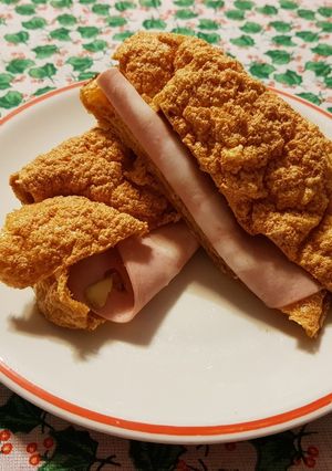 Foto di Pane agli albumi salato alla curcuma e paprika dolce (adatto alla dieta chetogenica)