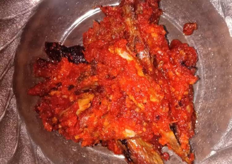Ikan keranjang pedas
