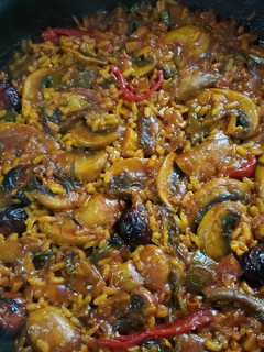 Una foto de Arroz con champiñones y castañas