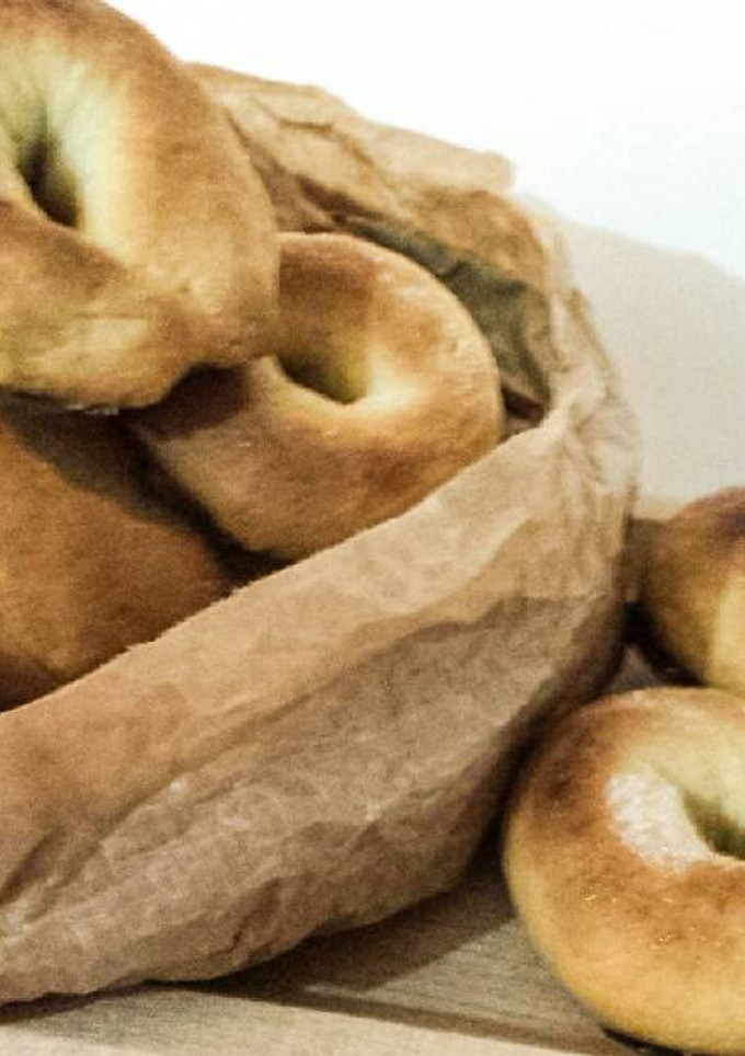 Una foto de Rosquillas con vino y semillas de anís