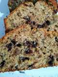 Plumcake integrale con miele noci e gocce di cioccolato