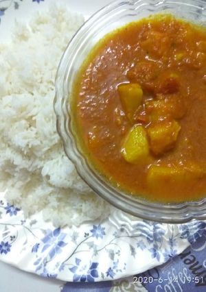 A picture of Quick Aloo curry.