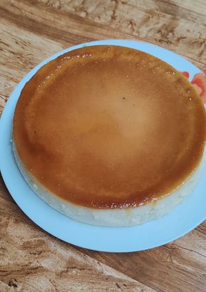 Una foto de Pudin/Budín de pan y queso azul