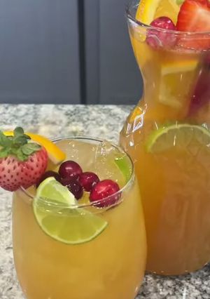 A picture of Easy DIY Alcoholic Punch.