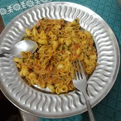A picture of Macaroni mix noodles.