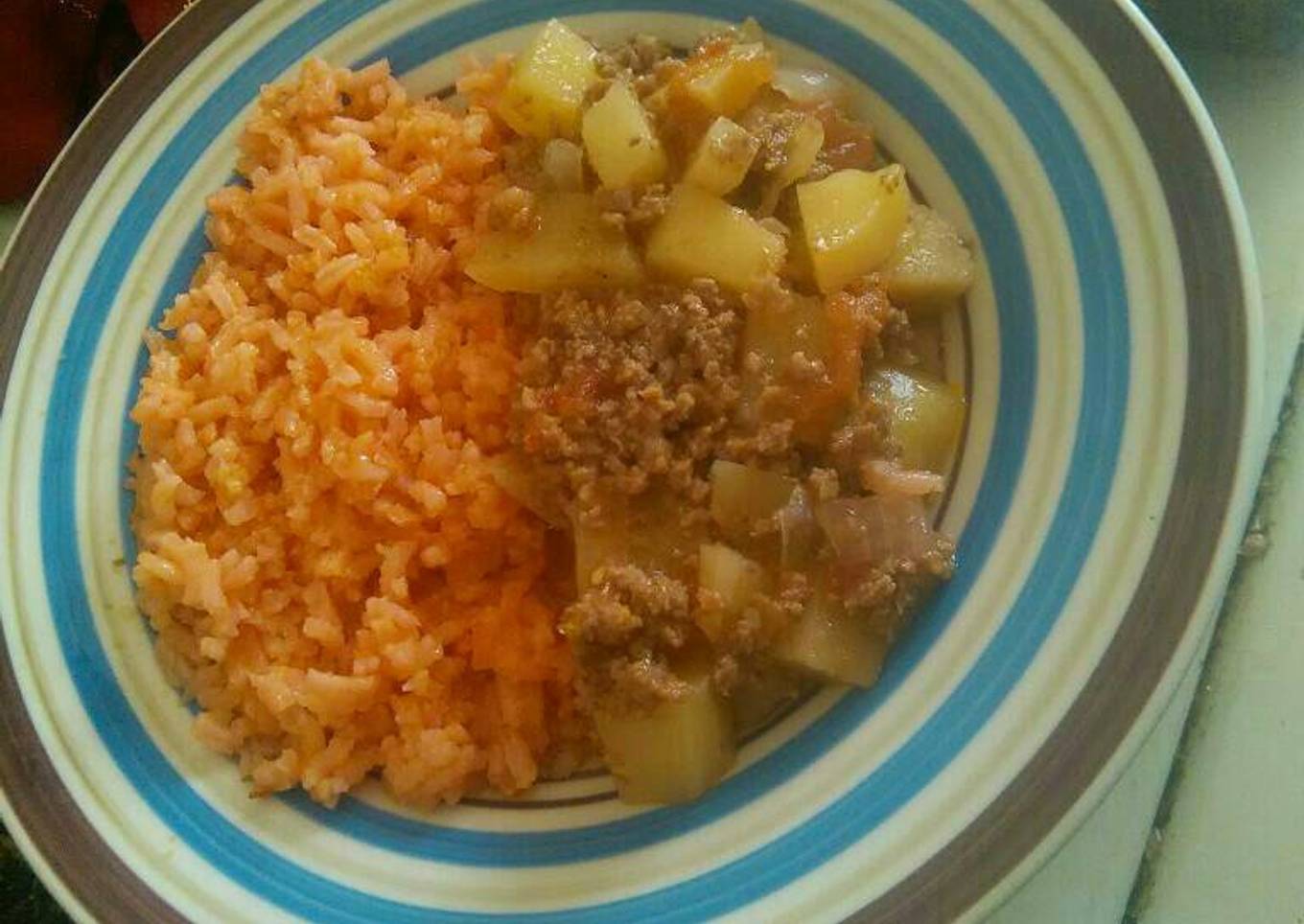 Sopa De Arroz Con Picadillo 🍛