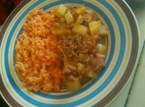 Una foto de Sopa De Arroz Con Picadillo 🍛