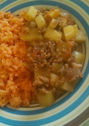 Una foto de Sopa De Arroz Con Picadillo 🍛