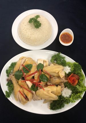 Hình của món Gà nựng lào.