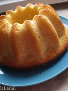 Túrós-narancsos, gyors kuglóf recept fotója