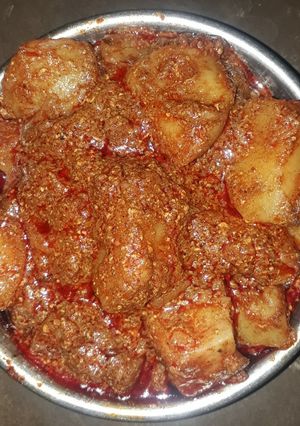 A picture of Kashmiri dum aloo.