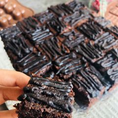 A picture of One-bite Brownies.
