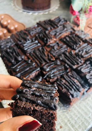 A picture of One-bite Brownies.