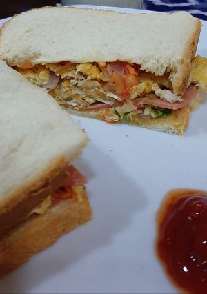 A picture of Egg sandwich.