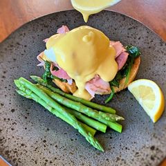 Hollandaise A picture of Hollandaise.
