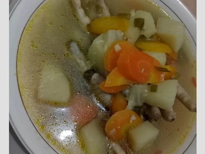Cara Mudah Menyiapkan Resep 4. Sop Ceker yang Enak Banget Anti Ribet, Bikin Ngiler
