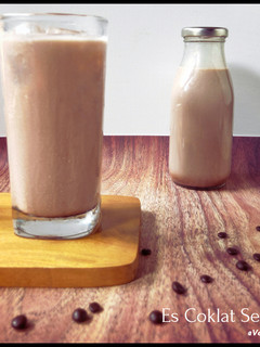 Foto resep Es Coklat Seliter ala ⭐ Bucks