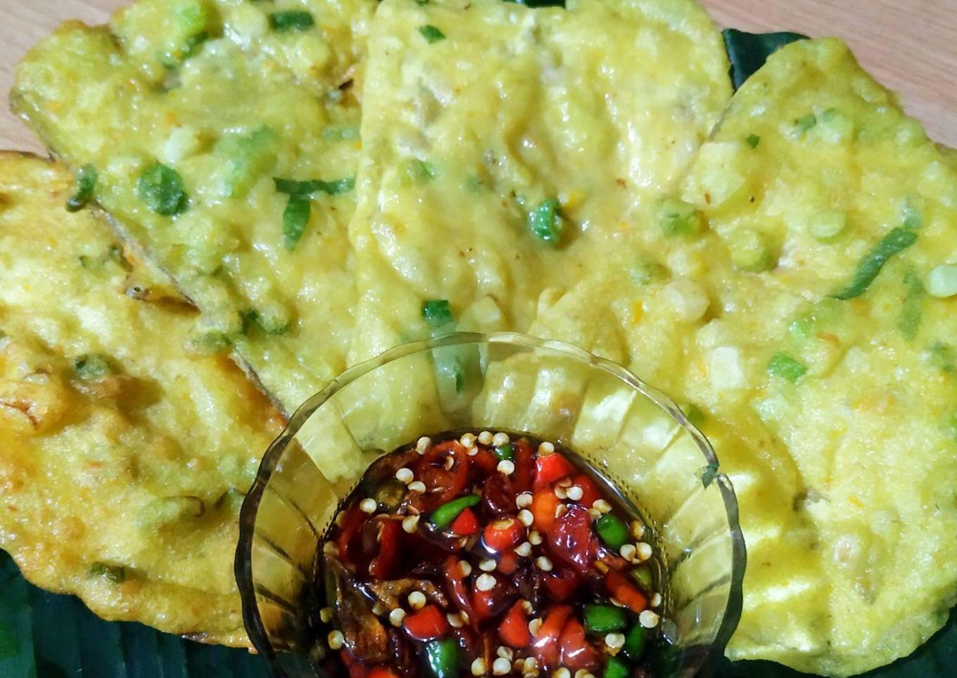 Tempe Mendoan Khas Banyumas (Sambal Kecap)