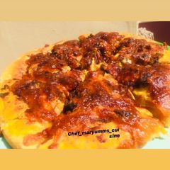 Home made pizza by chef_maryumms_cusine🌸 A picture of Home made pizza by chef_maryumms_cusine🌸.