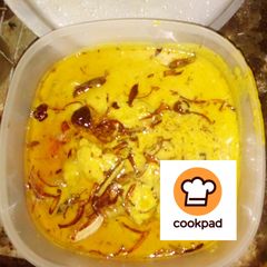 A picture of Dhaba style curry pakora.