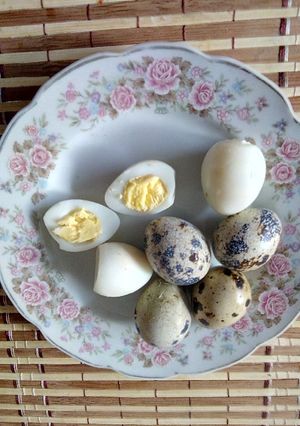 Una foto de Huevitos de codorniz
