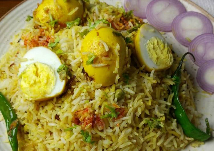 Recipe of Quick Egg Biryani