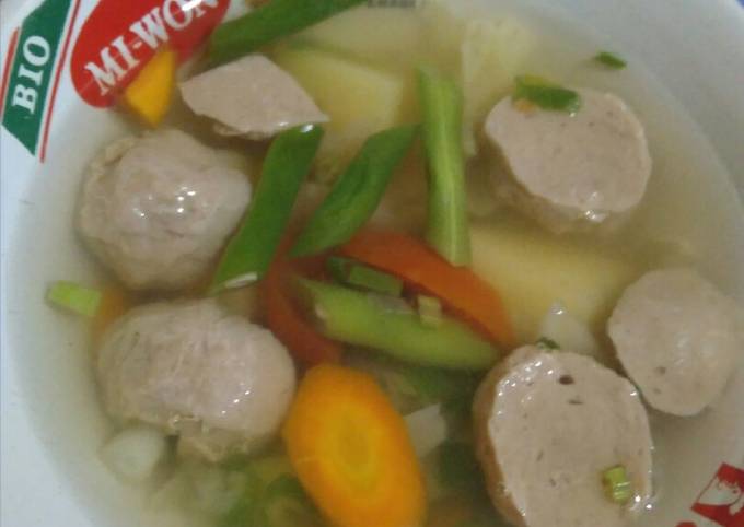 Resep Sop Bakso Simple Oleh Muthia Chairunnisa Cookpad