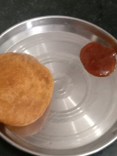 खस्ता कचौड़ी (khasta kachori recipe in Hindi) रेसिपी मुख्य फोटो