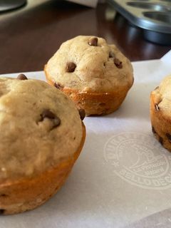 Una foto de Cupcakes de banana con chips de chocolate🍌🍫