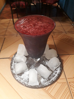 Una foto de Granizado de frutos rojos