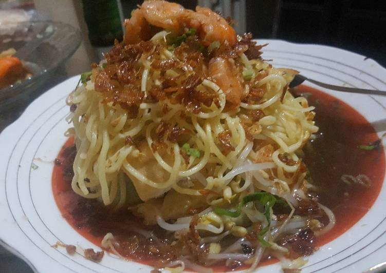 Bagaimana Menyiapkan Lontong mie maknyuuss ku 😘😘, Bisa Manjain Lidah